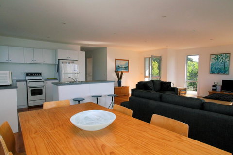 Suntrap Cove Bicheno - Accommodation NT 21