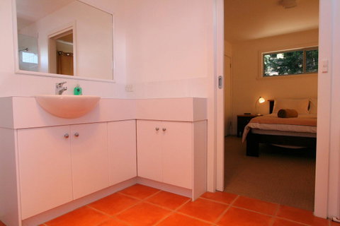 Suntrap Cove Bicheno - Accommodation NT 16