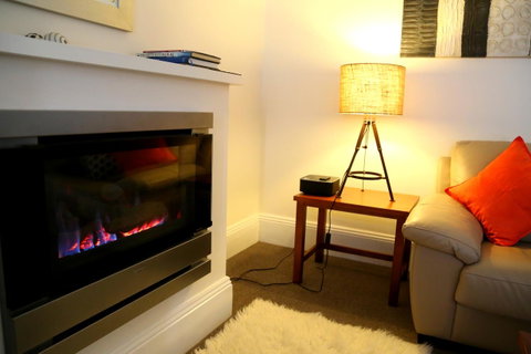 Apartment On King - Free Car - Accommodation NT 13