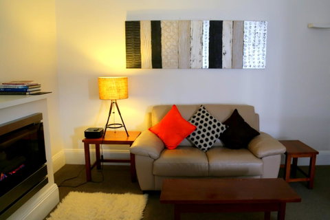 Apartment On King - Free Car - Accommodation NT 15