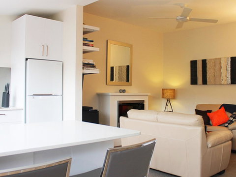 Apartment On King - Free Car - Accommodation NT 7