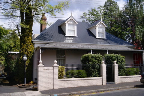Grosvenor Court Apartments - Accommodation NT 10
