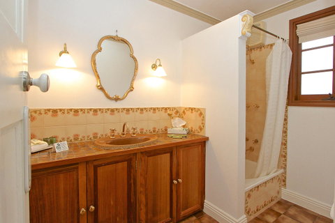 Grosvenor Court Apartments - Accommodation NT 14