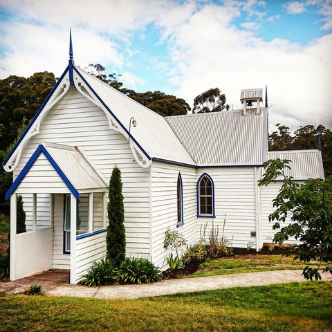 Old White Church Bed & Breakfast - Accommodation NT 30