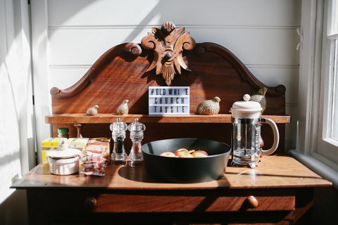 Old White Church Bed & Breakfast - Accommodation NT 11