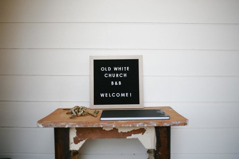 Old White Church Bed & Breakfast - Accommodation NT 13