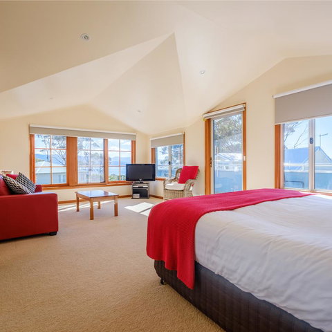 Cod Rock Point - Accommodation NT 11