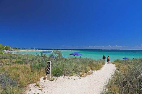 Ningaloo Coral Bay Backpackers - NT Tourism 0
