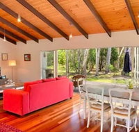 Noosa Lake House - Accommodation NT