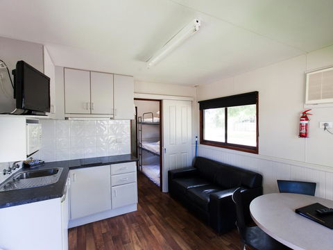 NRMA Bairnsdale Riverside Holiday Park - Accommodation NT 3