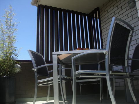 Oaks Apartment At Dee Why Beach - Accommodation NT 2