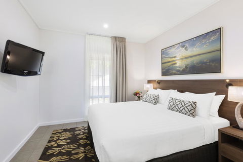Oaks Cable Beach Resort - Accommodation NT 2