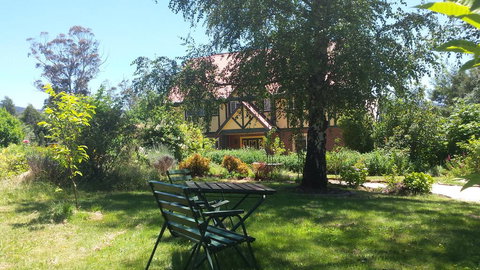 Oaktree Guest House - Accommodation NT 1