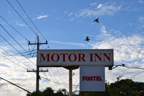Oasis Motor Inn - Accommodation NT 2