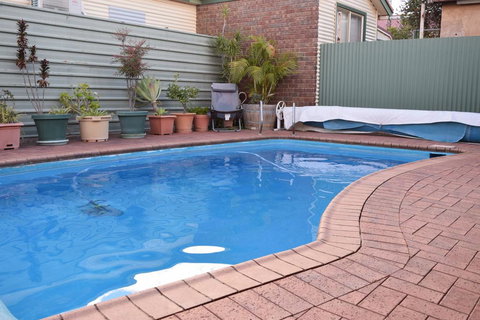 Oasis Motor Inn - Accommodation NT 1