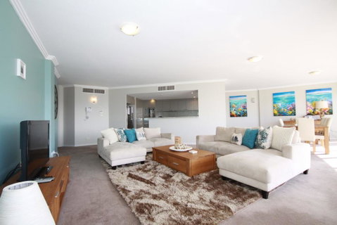 Oasis, Unit 11/5 Laman Street - Accommodation NT 2
