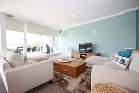 Oasis, Unit 11/5 Laman Street - Accommodation NT 1