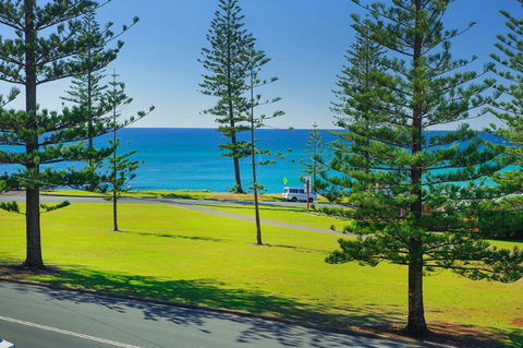 Ocean Court 1 13 Lord Street - Accommodation NT 0