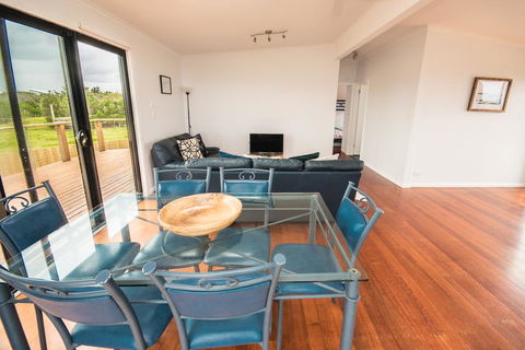 Ocean View Getaway - Accommodation NT 2
