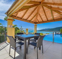 Ocean Views Galore - Airlie Beach - Accommodation NT