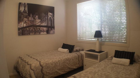 Oceana Holiday Units - Accommodation NT 3