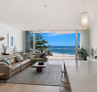Oceanfront Penthouse Stylish and Luxurious. - NT Tourism