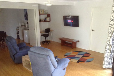 Oceanview Apartment - Accommodation NT 2