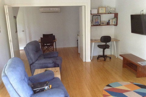 Oceanview Apartment - Accommodation NT 3