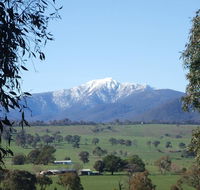 Off Mountain Accommodation - Accommodation NT