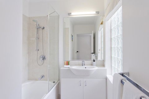 Offshore Noosa Resort - Accommodation NT 1