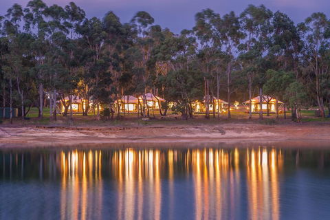 Olio Bello Lakeside Glamping - Accommodation NT 0