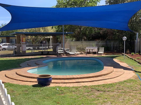 Orana Windmill Motel - NT Tourism 1