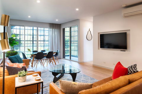 Orange Stay Townhouses - Accommodation NT 2