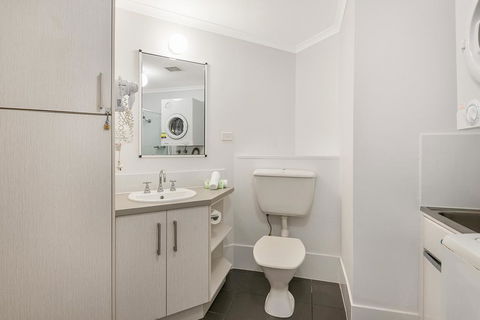 Outrigger Apartments Port Douglas - Accommodation NT 3