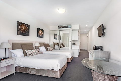 Pacific Blue Apartment, 244/265 Sandy Point Rd - NT Tourism 2