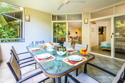 Palm Cove Holiday Apartment - NT Tourism 0
