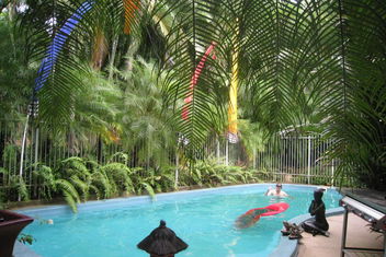 Palmerston Sunset Retreat with Accommodation NT