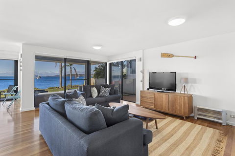 Panarea Soldiers Point Road Unit 1 197 - NT Tourism 2