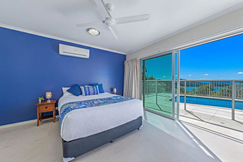 Panoramic Island Views - Shute Harbour - Accommodation NT 0