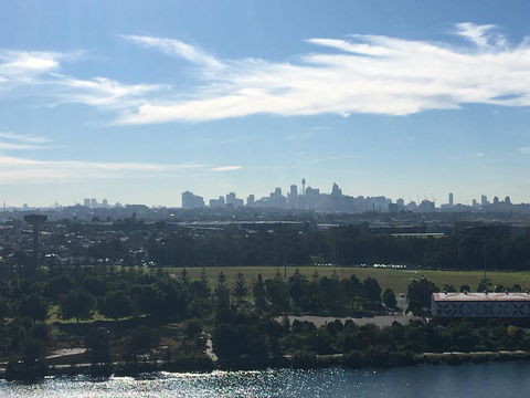 Panoramic Views In Luxurious Brand New Apartment - NT Tourism 0