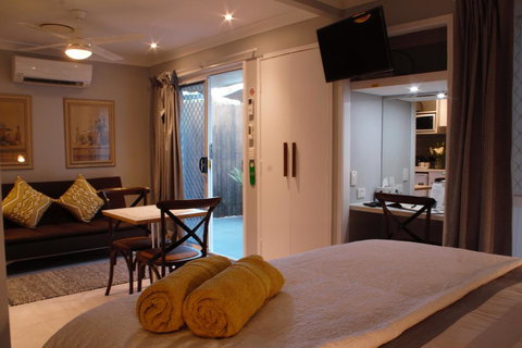 Paperbark Bed & Breakfast - Accommodation NT 2