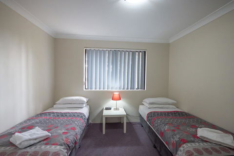 Parkside Apartments At 35 Grose St - NT Tourism 0
