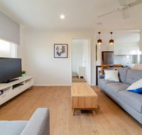 Peaceful 3 Bedroom Apartment in Ascot - Accommodation NT