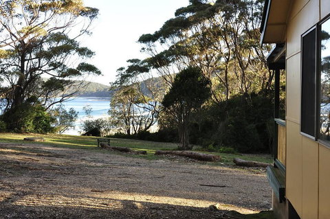 Pebbly Beach Shacks - Accommodation NT 3