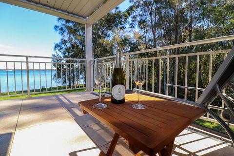 Pelican Escape Executive Home At Raffertys Resort - Accommodation NT 3