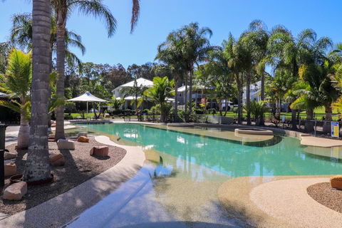 Pelican Escape Executive Home At Raffertys Resort - Accommodation NT 1