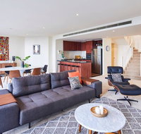 Penthouse Apartment in Melb CBD Perfect Location - Accommodation NT