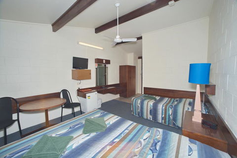 Peppercorn Motor Inn - NT Tourism 0