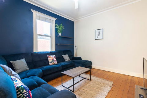 PET FRIENDLY FAMILY HOME WILLOUGHBY - Accommodation NT 0