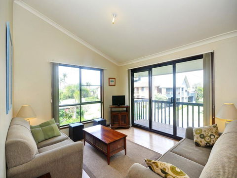 Pet Friendly On Pelican - Close To Myall River - Accommodation NT 0